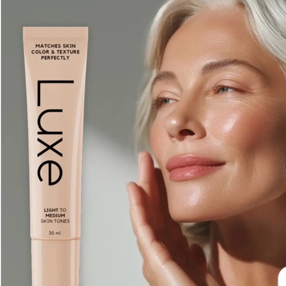 Luxe color changing foundation matches skin color perfect- for medium skin tones